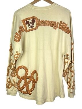 Walt Disney World Spirit Jersey Puff Pretzel Pale Yellow oversized medium